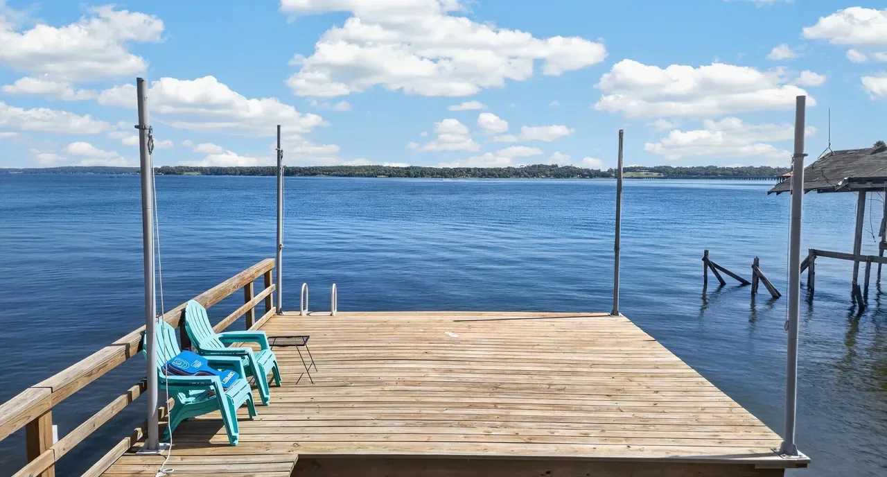 Open deck at the end of the pier at 7359 E Panorama Dr, looking out across Lake Palestine.